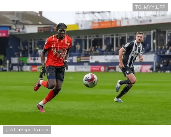 布莱克本状态回暖，英冠中游发力冲刺升级资格