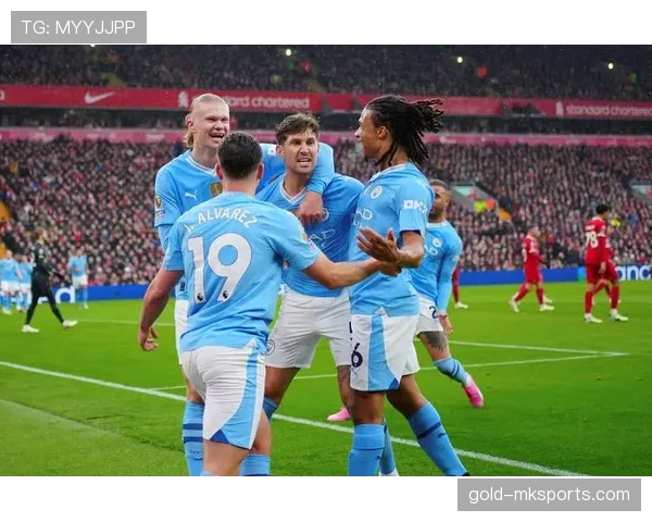 布莱顿在英超联赛中的惨痛失利引发球队表现反思与调整的必要性 布莱顿在英超联赛中的惨痛失利引发球队表现反思与调整的必要性