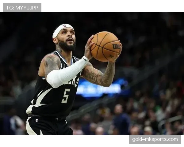 加里·特伦特利用无球跑动提升三分命中率拉开队内得分差距